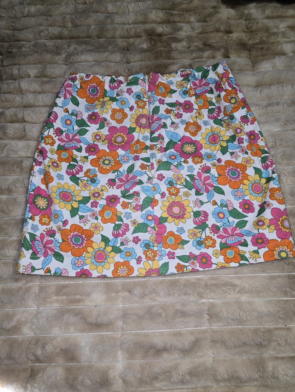love on a hanger White Floral Mini Skirt with Pink Orange Yellow Blue Accents - Picture 7 of 7
